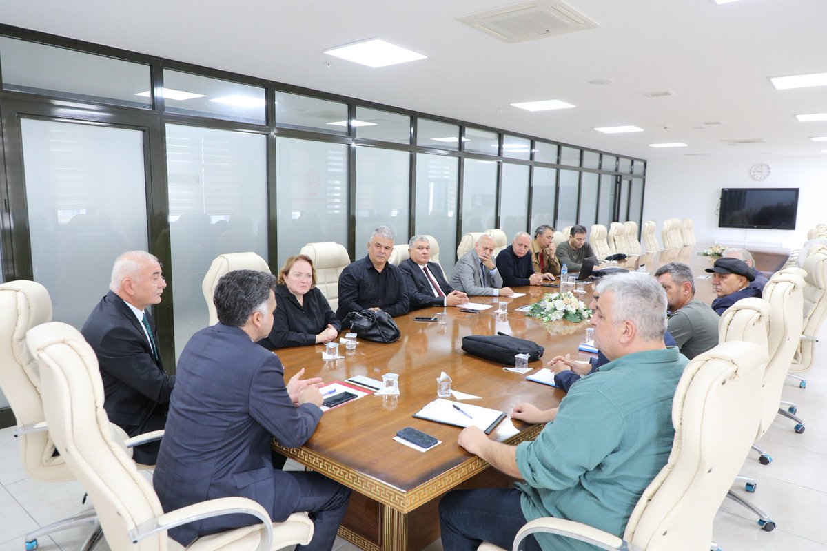 İl Millî Eğitim Müdürümüz Sayın Mehmet Fatih Vargeloğlu, Müdürlüğümüz Eğitim Müfettişleri ile değerlendirme toplantısı gerçekleştirdi.

#eğitimkentiORDU
#Ordu

<a href="/tcmeb/">Millî Eğitim Bakanlığı</a> <a href="/Yusuf__Tekin/">Yusuf Tekin</a> <a href="/TCOrduValiligi/">Ordu Valiliği</a> <a href="/mhilmiguler/">Dr. Mehmet Hilmi Güler</a> <a href="/mfvargeloglu/">MEHMET FATİH VARGELOĞLU</a>