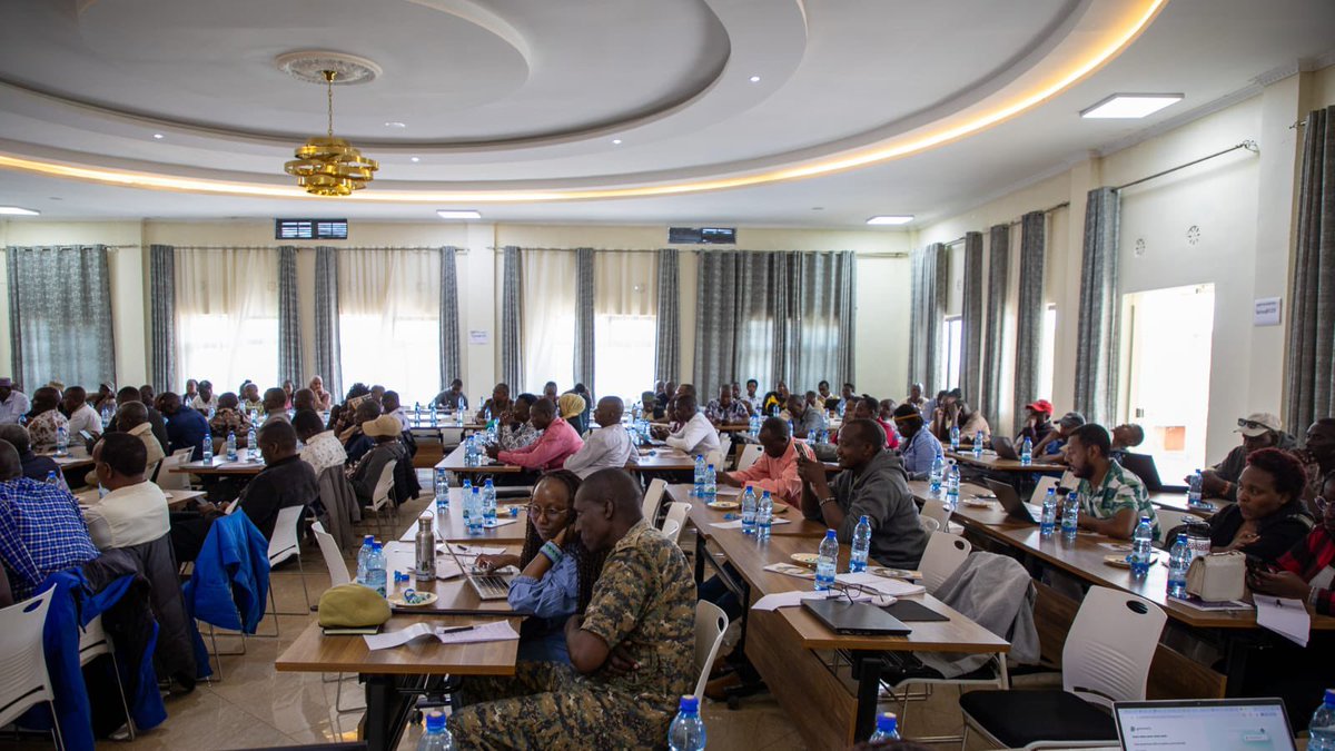 harry_lekerio's tweet photo. 47 conservancies- 10 counties spoke with one voice at the #NRTCouncilOfElders2025. United communities, stronger governance, and the transition to #NRT2.O Its sustainability for conservation and development in Northern Kenya. #NRT47ConservanciesStrong #NRTBiAnnual2025
@NRT_Kenya https://t.co/4CDnVKiMGt