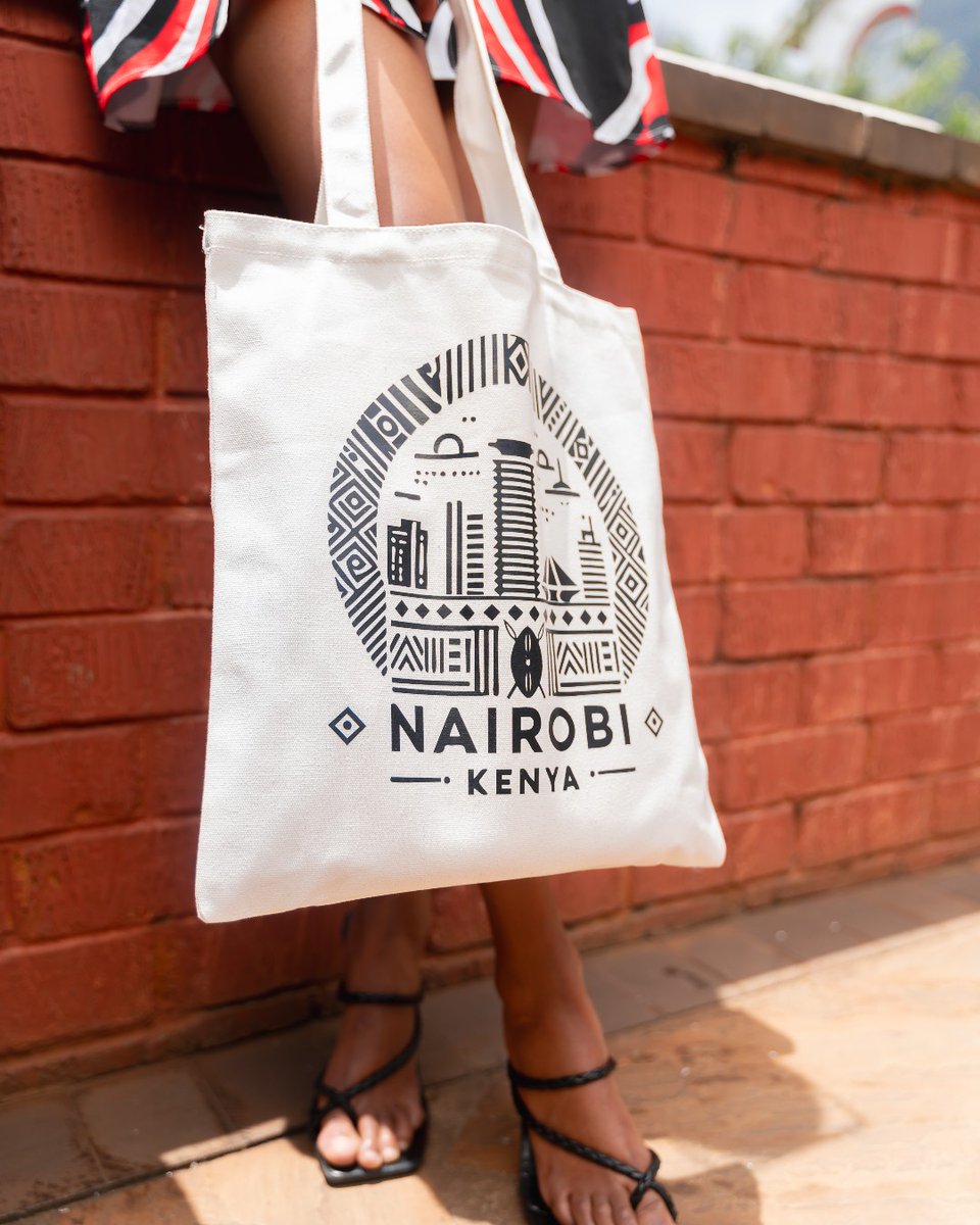 kitukali's tweet photo. From the 254 to everywhere! Our Nairobi tote bags got your back.

Grab yours today from https://t.co/l2hNNbjAD0 or any of our retail outlets.

#kitukali #fashioncontent #kenyanbrands #sarityyourcity #thehubkaren #junctionmall #citymall #villagemarket #nairobi #mombasa #kenya https://t.co/D8eMYnSKlb