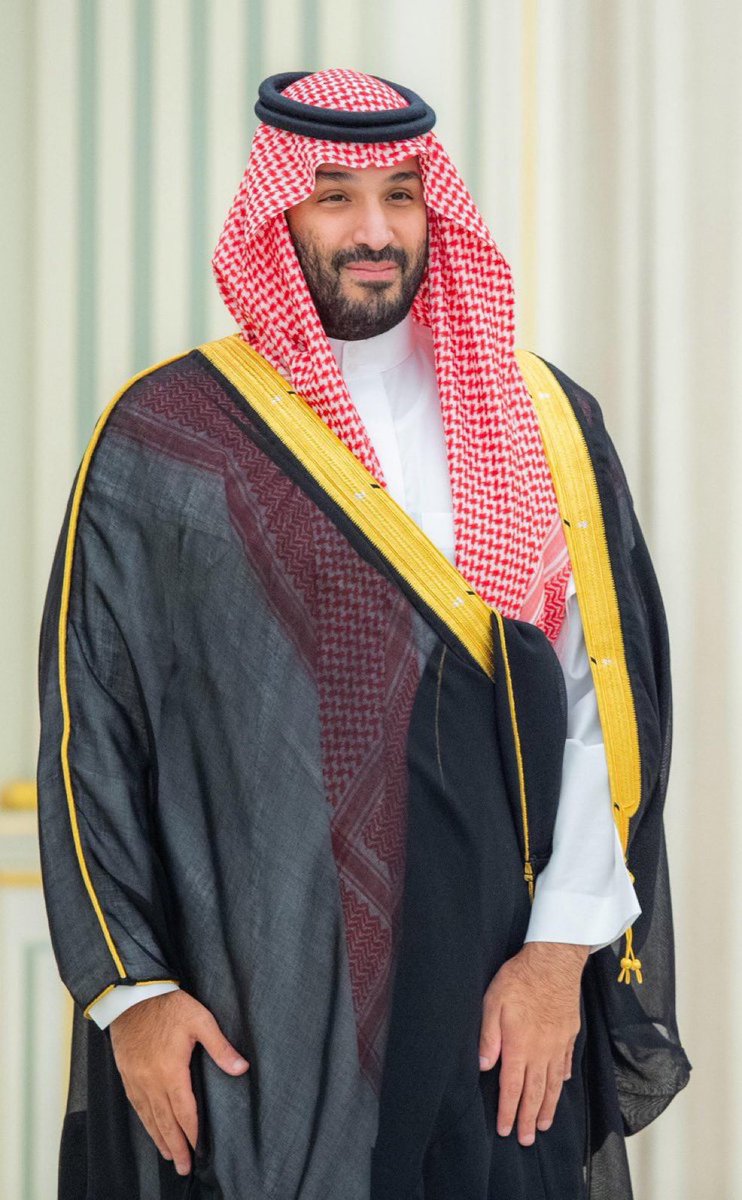 roroo_2383's tweet image. أنت وجهك طـب للقلب المعنّا
من يشوفه تنزل بصدره سكينه..♥️

.
#محمد_بن_سلمان 
#ولي_العهد
@AzizbagBag