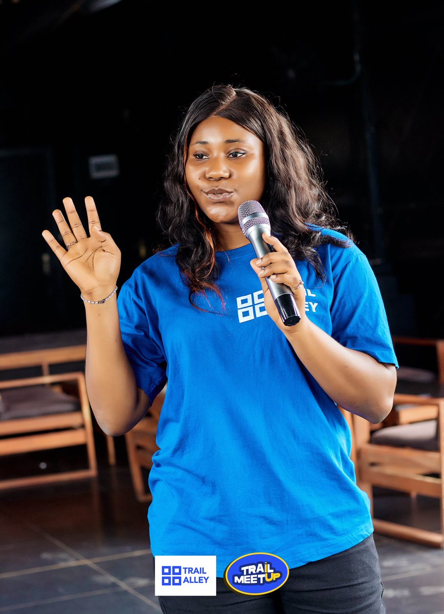 IEnaworu's tweet photo. September was wild. 

Best part was learning how to drive 🤪 Crazy crazy experience 😂😂

Attended the only tech meet and greet in Benin 🤭 https://t.co/EYTxTklKA7