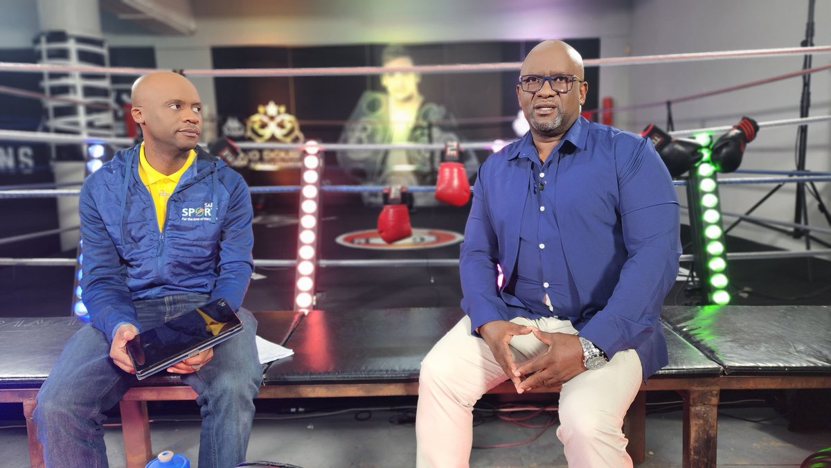 ThabisoMosia's tweet photo. There are calls for boxing to be reintroduced as a sport in prisons to help with the offenders' rehabilitation..We'll speak to matchmaker Luyanda Kana and Bongani Magasela..Former inmate turned champion Aziz Kunert will also share his story. #Radio2000 6-7pm #BoxingWednesdays https://t.co/Mg0EeG9bxw