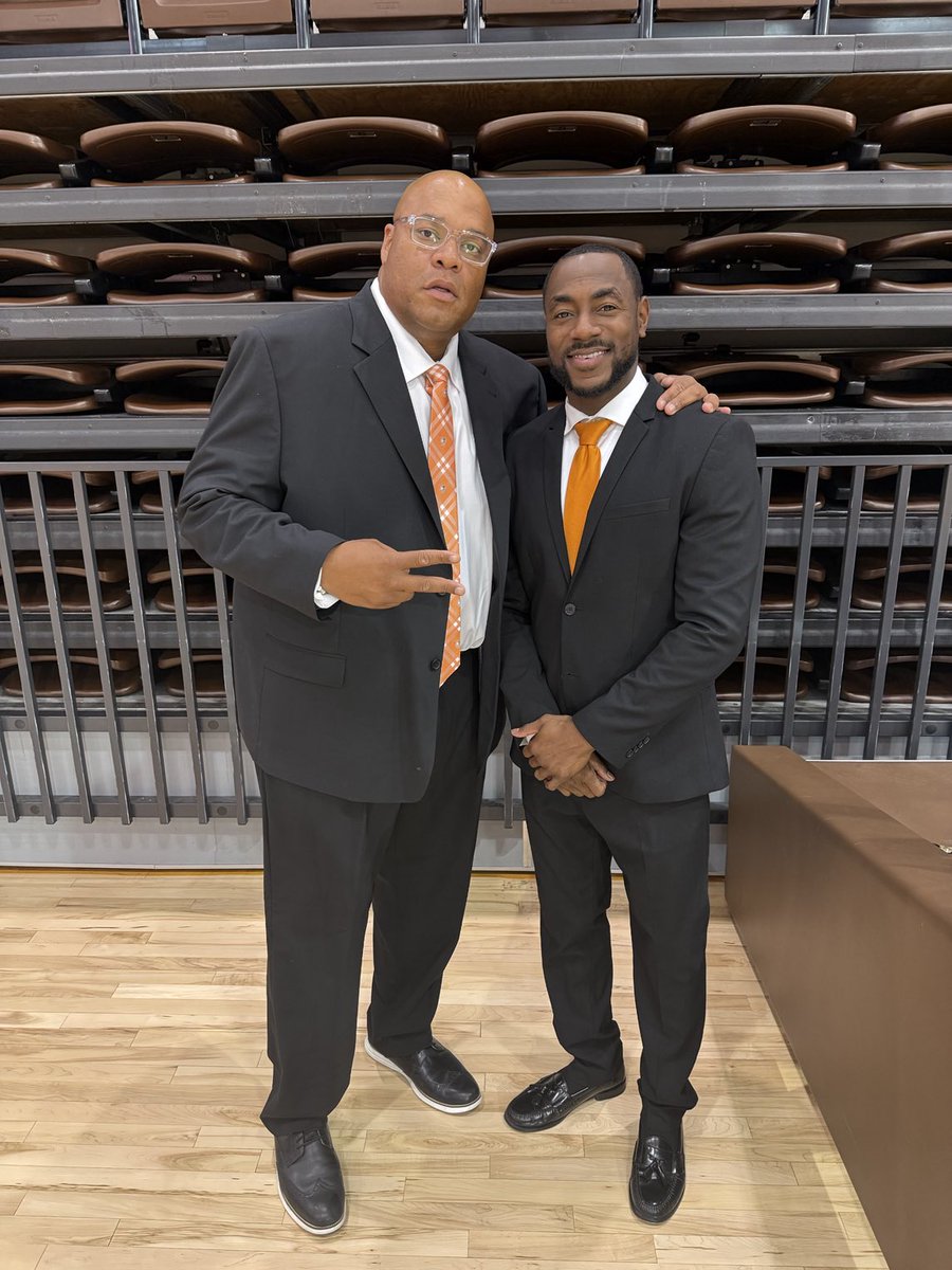 Let’s go!!!!!!!  My Guy Tum Tum.🦅🦅🦅🦅🦅