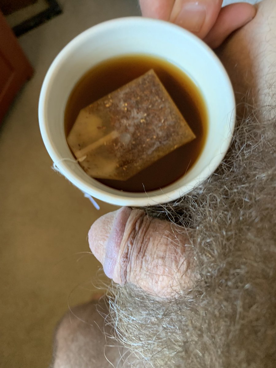 Mx156130222's tweet photo. Coffee, tea or my little pee pee? #c&c #hotlittlecock #smallpenis #smallpenispride #hairycock #proud #showit https://t.co/Tq98ttk4tF