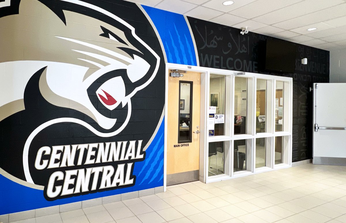 Before and after at Centennial Central! #muralworks #schoolmural <a href="/TVDSB/">Thames Valley DSB</a> <a href="/centennialtvdsb/">@CentennialTVDSB</a> <a href="/ARTSHINEINC/">Artshine/Arts4All/Artshine in a Box</a>
