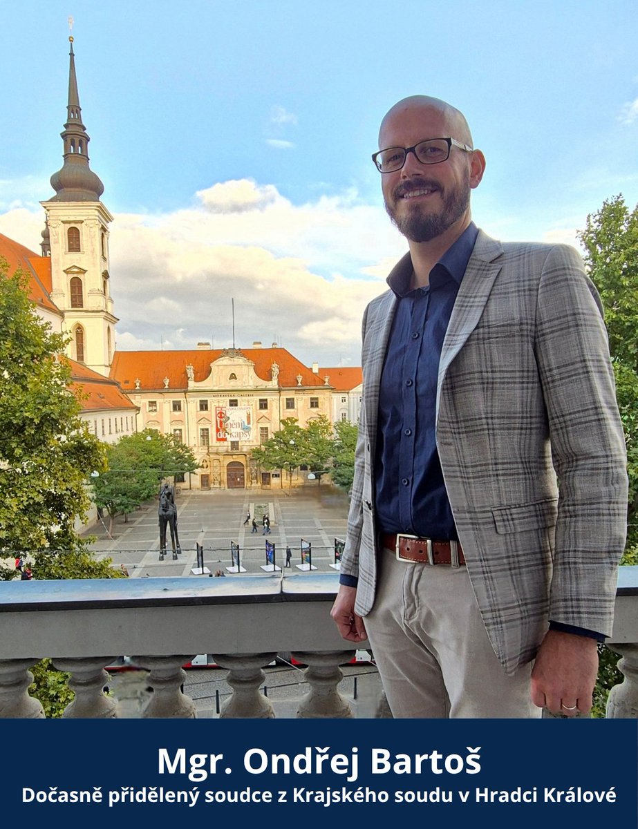 Dnes k nám na #NSSoud nastoupil dočasně přidělený soudce z Krajského soudu v Hradci Králové Ondřej Bartoš. Přejeme, aby se mu tady líbilo!