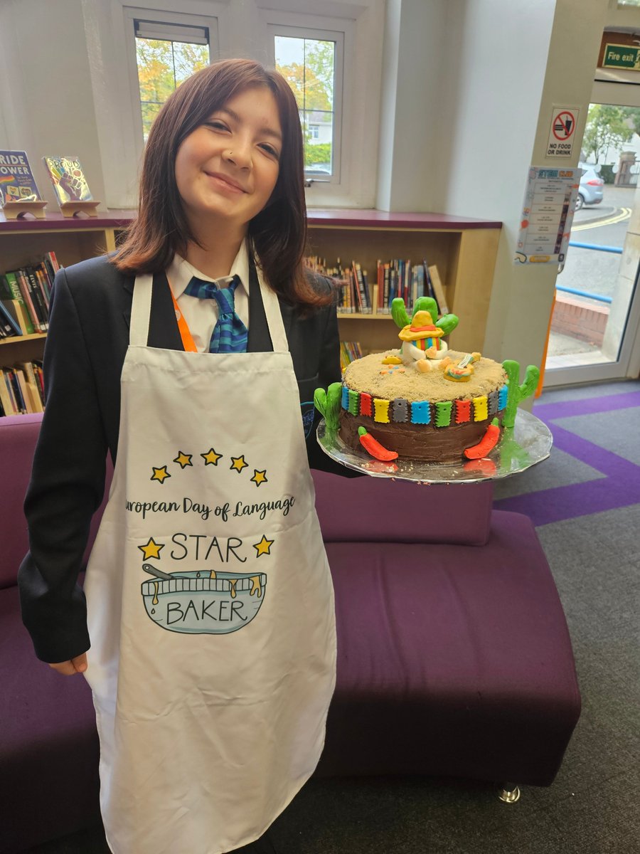 TheNewbridgeSch's tweet image. We had a fantastic day on Friday celebrating European Day of Languages! 🌍 The highlight? A brilliant Bake Off where our students wowed us with their creativity and delicious bakes! 🍰👏 #EuropeanDayOfLanguages #BakeOff #StudentTalent