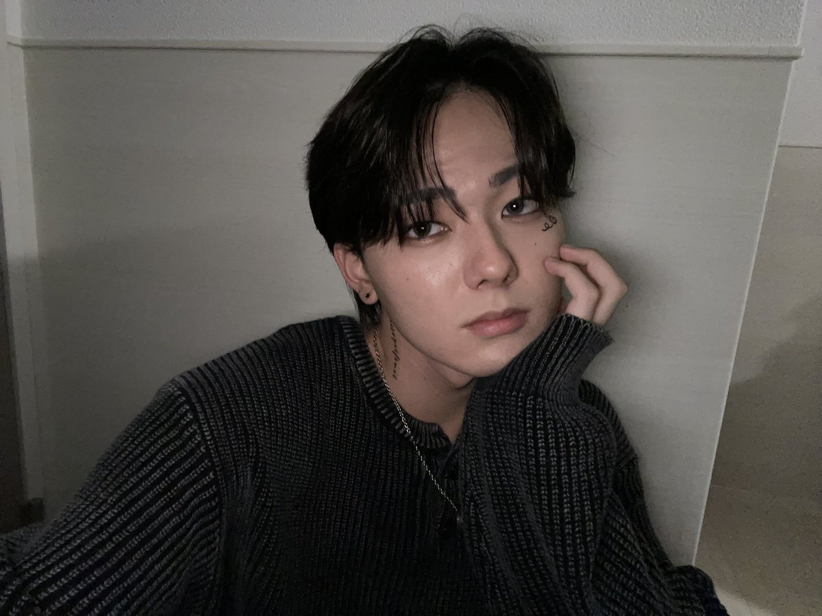 ノーマルカメラで今日のビジュを記録📸