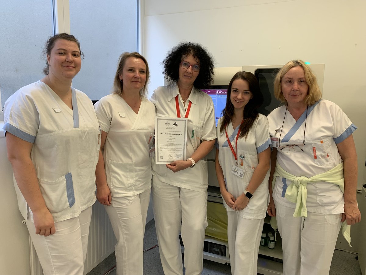💉✅ Úspěšná akreditace! Laboratoř našeho Transfuzního oddělení získala akreditaci dle nové normy.
Certifikace potvrzuje, že poskytujeme špičkovou kvalitu a dodržujeme nejvyšší mezinárodní standardy v oblasti laboratorní medicíny. 🔬🩸