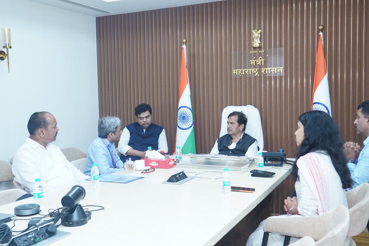 MPLodha's tweet image. 📍 Mantralaya, Mumbai
Had interaction with Ankit Maheshwari, CEO of Sakal Skill Institute, who presented innovative ideas on skill development.
We discussed new opportunities to empower youth.
#SkillDevelopment #YouthEmpowerment #Mumbai #Mantralaya
