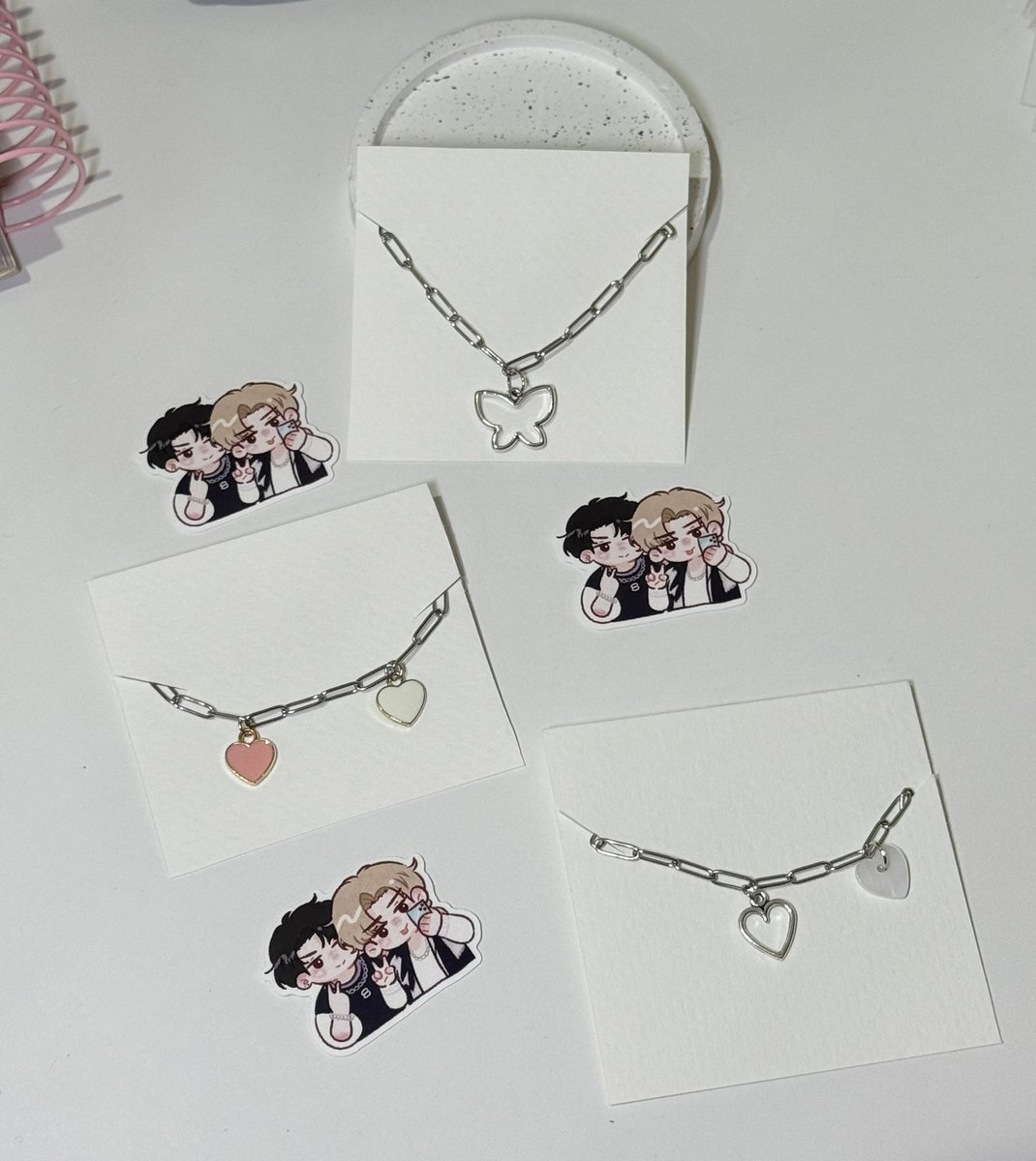 itsmetcy's tweet photo. ⊹ Pls rt യ

Give away ⸝ ⸝ Bracelet &amp; Sticker
ꔛ Heeseung and Jake Birthday🎂🩷

꒰ Date ꒱
11 oct - #EchoesOf15
12 oct - #TheMemory_of_HEEstory 
Time : tba

   ˗ˏˋ 🍜 ♡︎ https://t.co/ckukIpJAE6