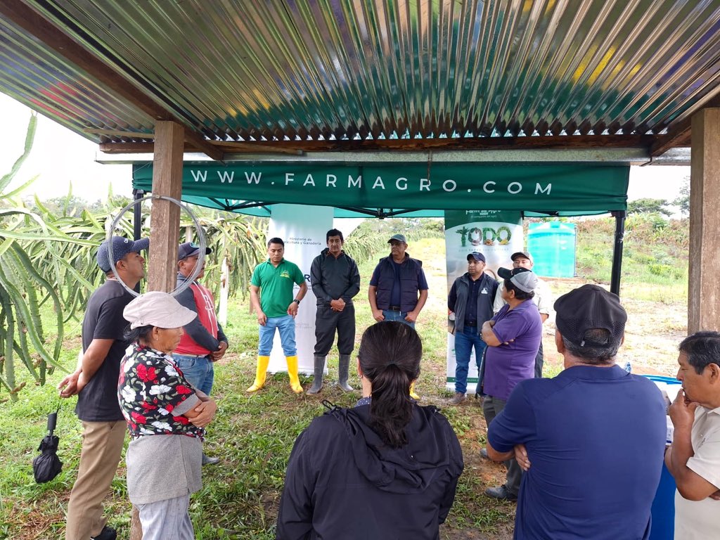 #ZamoraChinchipe | En el marco del Componente 7 del PIDARA y en coordinación con <a href="/FarmagroEc/">Farmagro</a>, se realizó el primer Día de Campo en la parcela demostrativa de Pitahaya, fortaleciendo la innovación y transferencia tecnológica al sector agrícola.