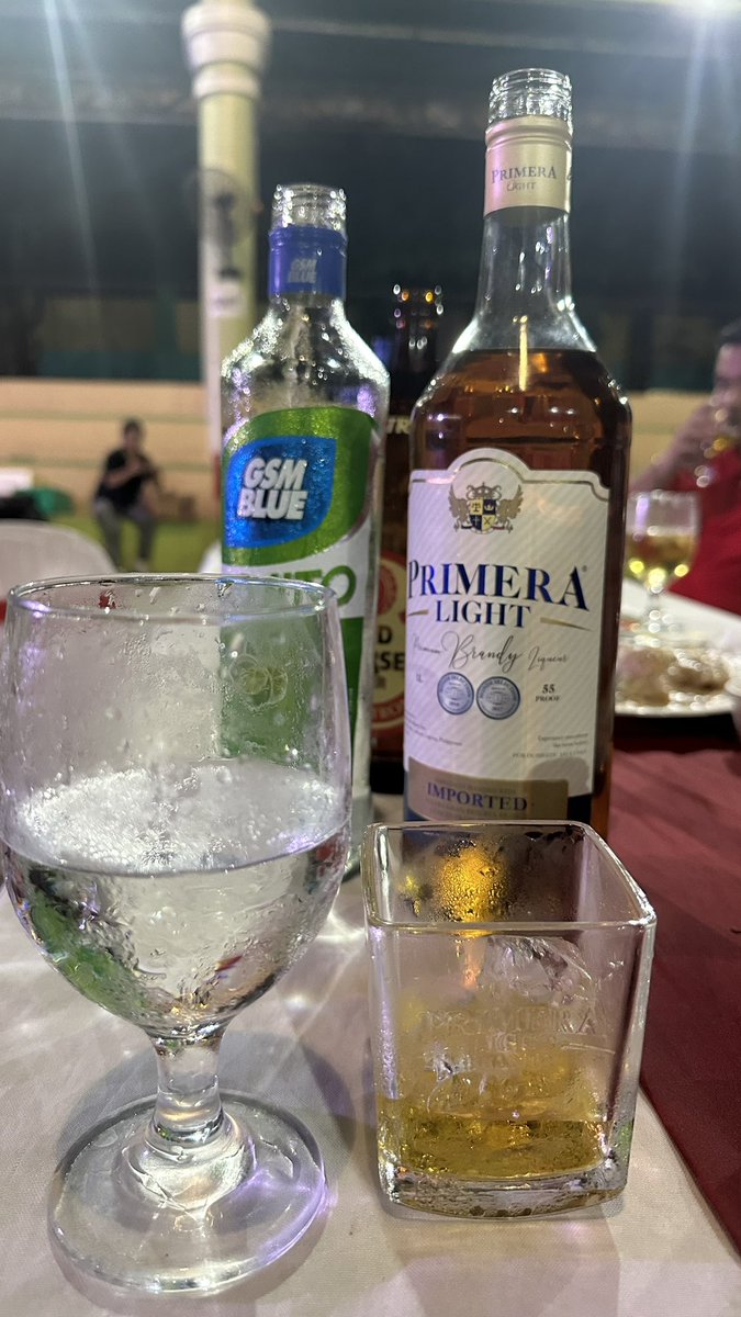 melot1108's tweet photo. dli alang2 na tagay. hbd sir remy. 🥳 https://t.co/7q7DvuD62p