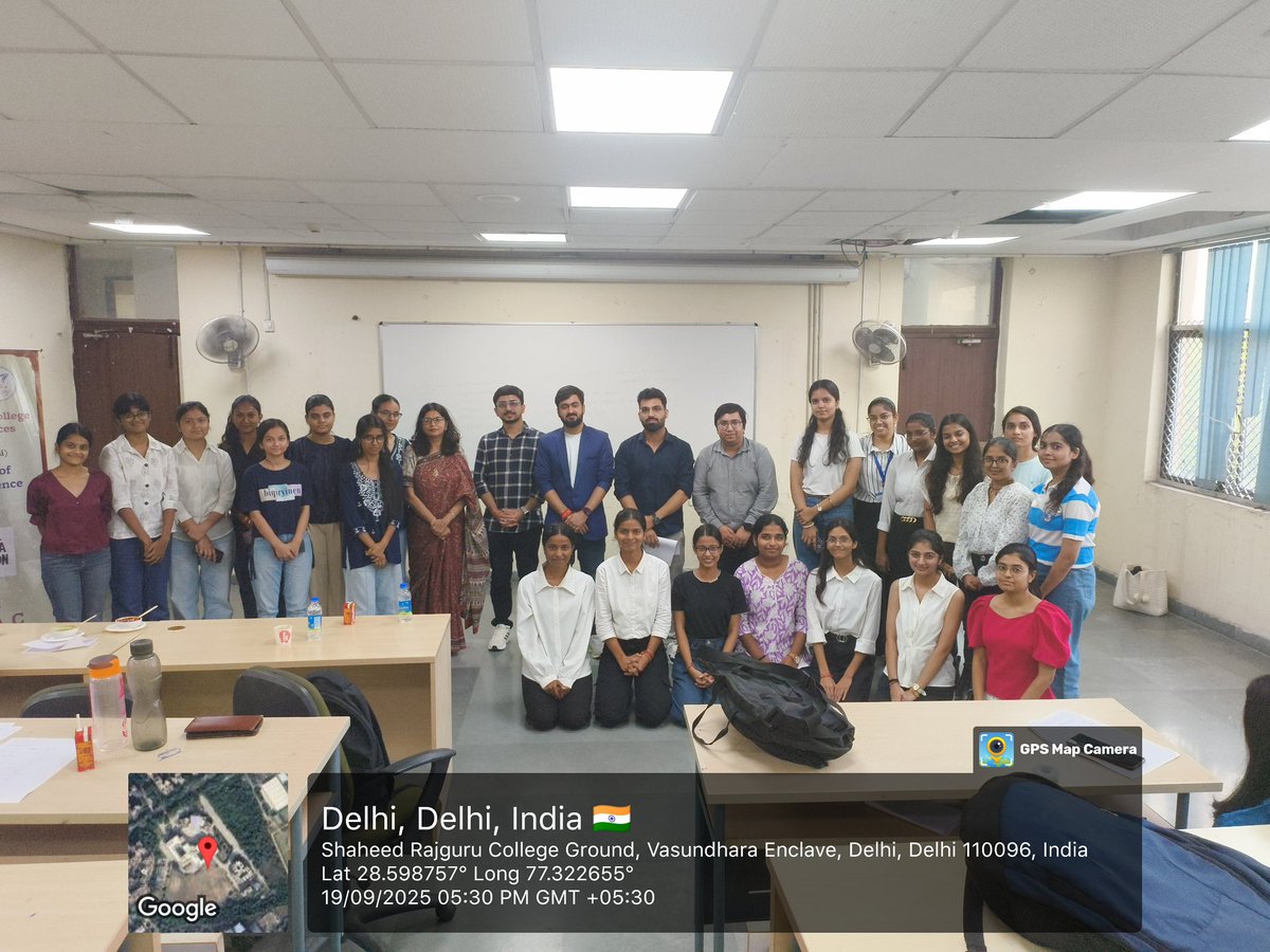 mbcse50's tweet image. Had the honor of judging brilliant women innovators at Smart India Hackathon, Shaheed Rajguru College for Women, University of Delhi 
Truly inspired by the creativity and energy! 💡✨ #WomenInTech #SIH @UnivofDelhi #DelhiUniversity #Innovation #judge @SIH2025