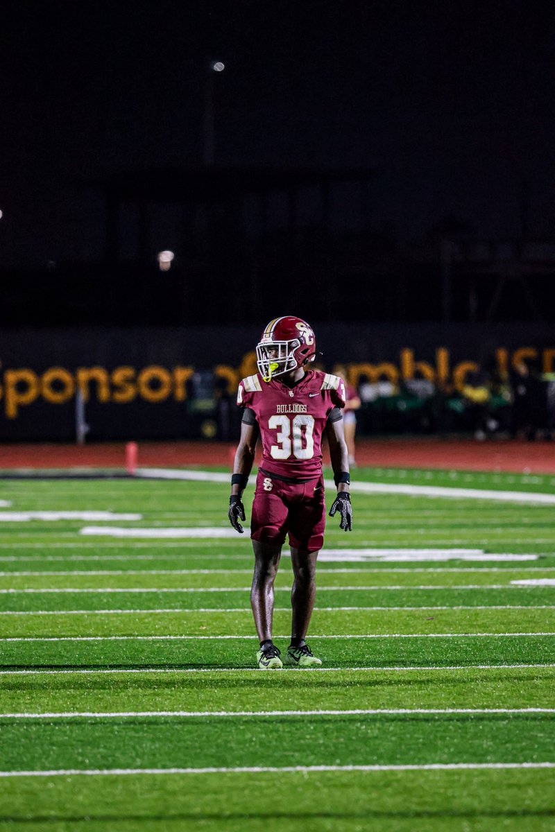 Ke4Singleton's tweet image. 4-0 
1-0 in District 
Opportunity is Everything 🏁⏳
@CoachKRHarrison @dodie4nic @iwp4short @CoachWatley @McDuffeyBoyLace @T_Singleton25 @BnanceTTU @BWells409 @Perroni247 @TeamKamMartin @kendalbriles  @A_B_Williams26 @AppleberryBU @SC_BulldogFB @BnanceTTU 
#Eyesontheprize