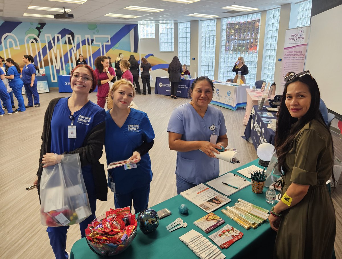 capecoraltech's tweet photo. Great energy on campus this morning for our fall Career Fair! Thank you to all the local business partners for engaging with our students and kudos to our Career Specialist Anthony Rivera (@ARCCTC) for coordinating the event. https://t.co/jtVeNQ7po9