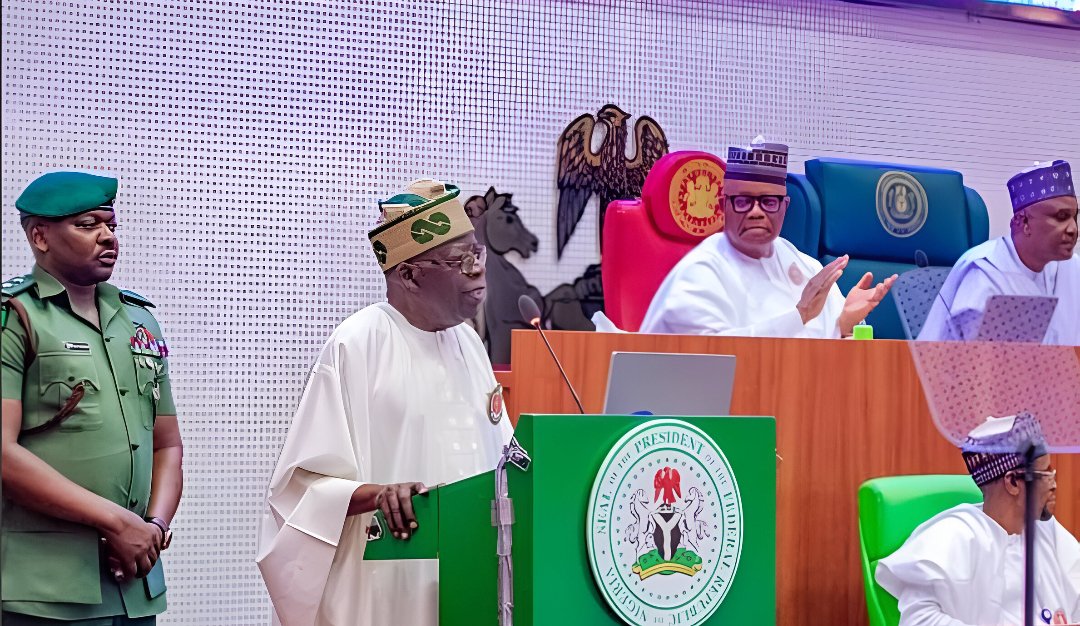 OrderPaper's tweet photo. (CONTROVERSIAL MOMENT - National Anthem Change)

MAY 2024: Nigeria's National Anthem Changed Back!

In a swift move, the 10th Assembly passed a bill reverting to the old anthem "Nigeria We Hail Thee" from "Arise O Compatriots."
President Tinubu signed it May 29, 2024 - Democracy Day.