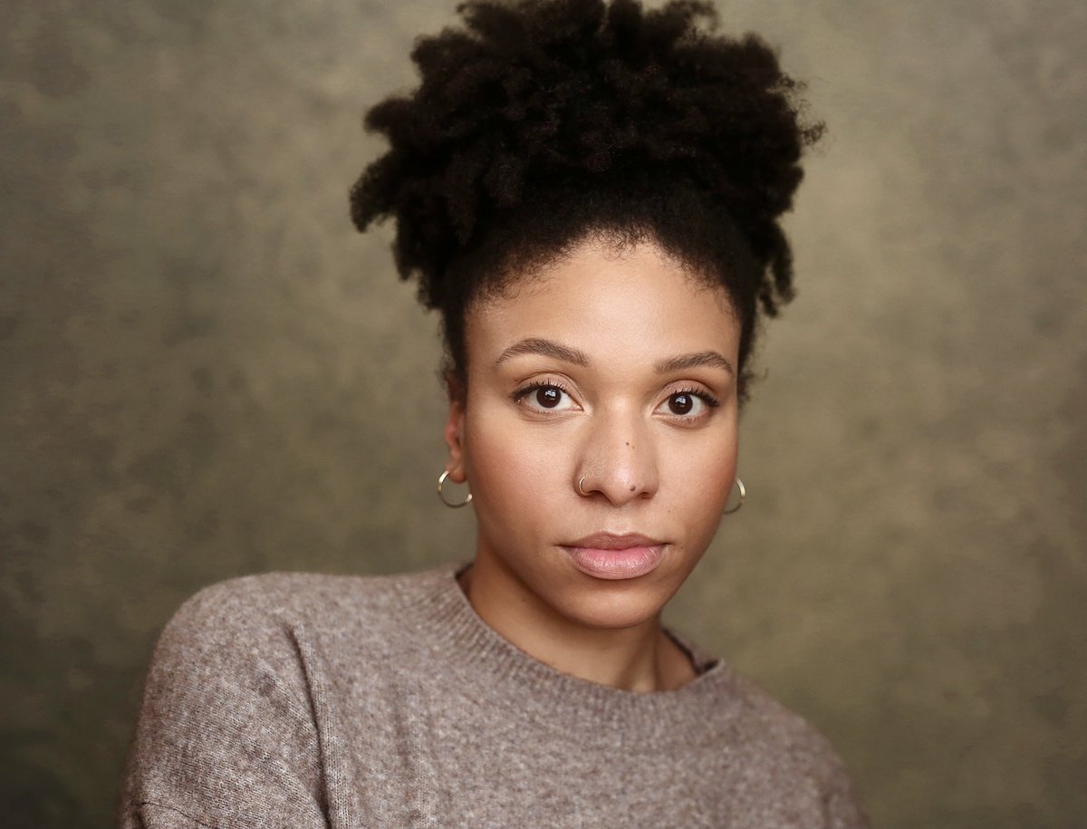 INTERVIEW with #HannahSinclairRobinson about playing Jess in the two-hander play Lost Atoms, what she’s looking forward to for continuing in the show and working with Joe Layton and Frantic Assembly! 📷 : Jennie Scott tresamagazine.com/2025/10/01/han…