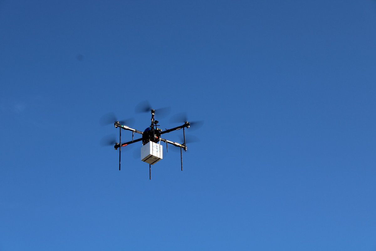 fly_dexa's tweet image. Forget two hour and two day delivery. With DEXA drone delivery our vision is for you to place an order from a local business partner and have it delivered within 15 minutes. Boosting the local economy while saving you time.