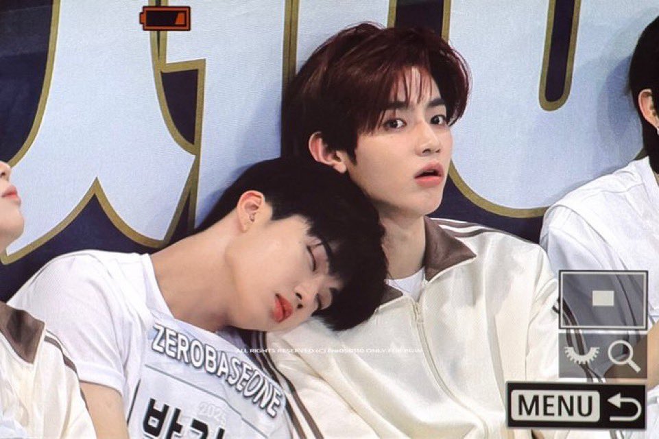 ringsarix's tweet photo. I MISS MOTHER SON GUNHAO https://t.co/XEGGJGlfJK