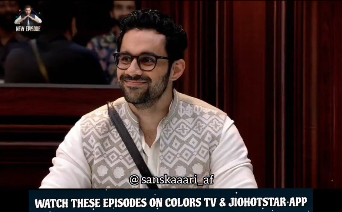 sanskaaari_af's tweet photo. Bigg Boss to Farrhaana : 
"DAAYAN 😭
CHUDAIL 😭
BADTAMEEZ 😭
NAAGIN 😭
BAD-DIMAG 😭
GAIR ZIMMEDAR 😭"

Abhishek : 😭👇🏻

#BB19 • #BiggBoss19 • #AbhishekBajaj https://t.co/ZqQijCz9h5