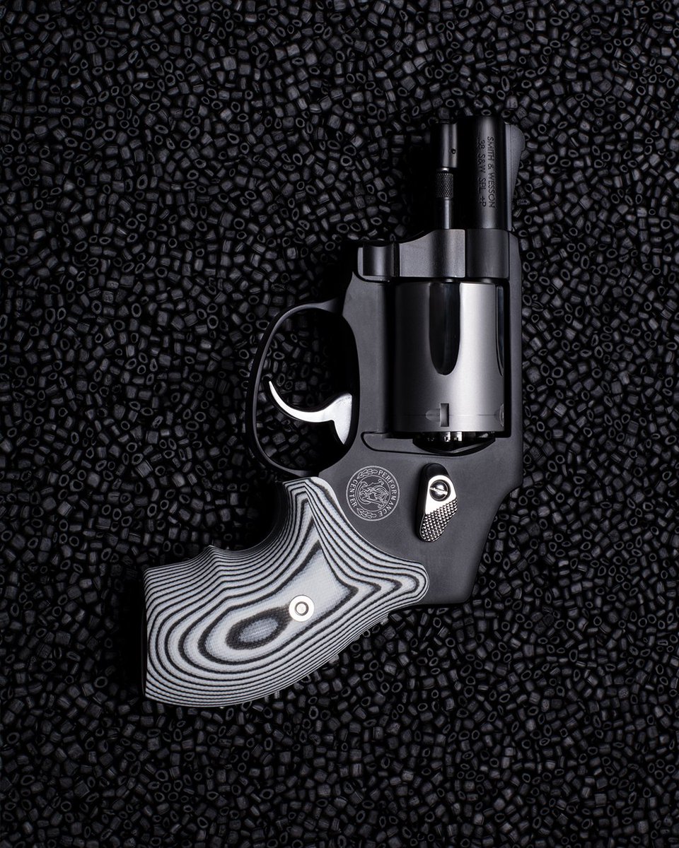 Smith & Wesson Inc. tweet media