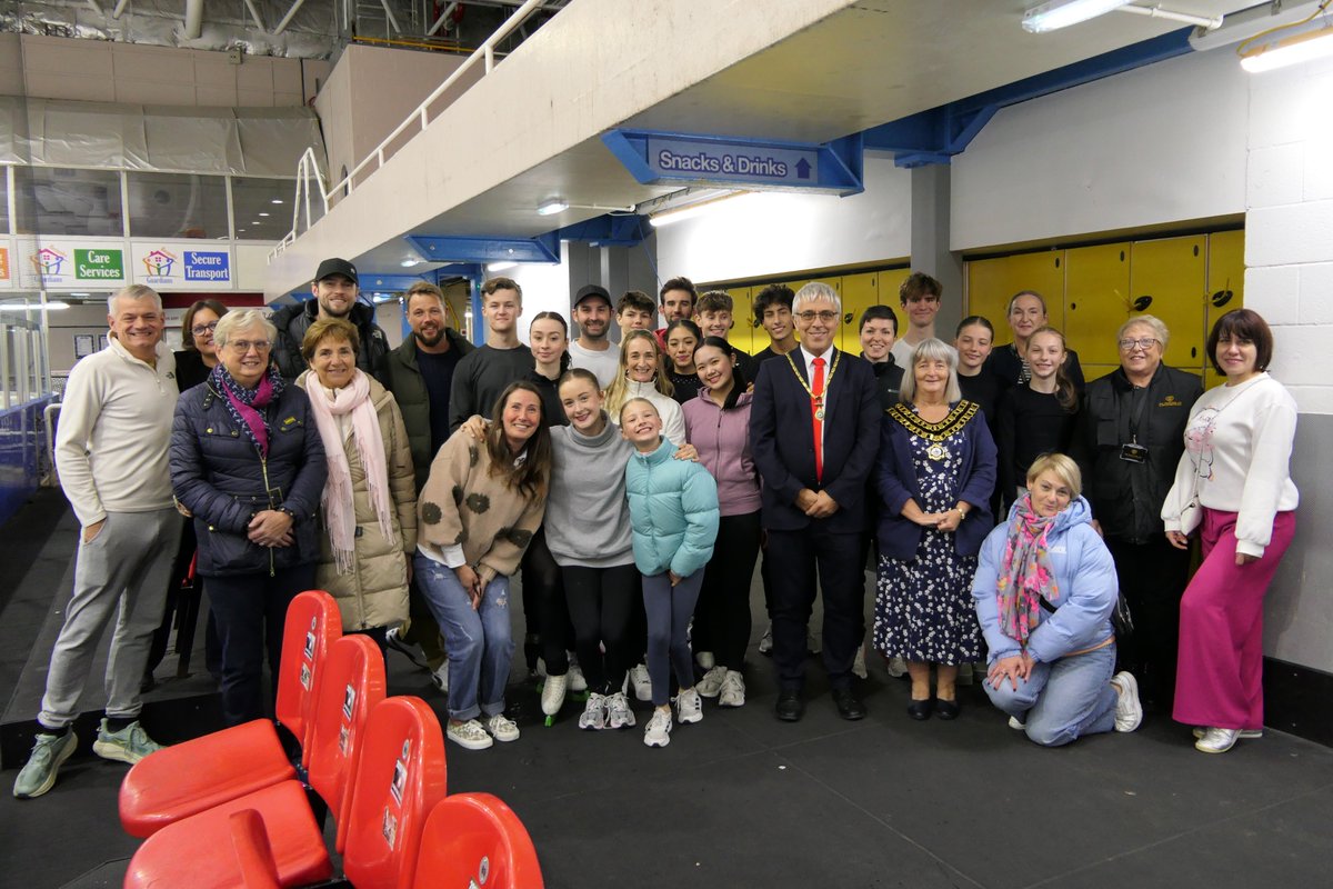 📽️ On Friday, the Elite Skating Academy, who are based out of the Link Centre, held an open day. 👋

With an Olympic qualifier in their ranks, watch the best bits from the afternoon. ⛸️

yoursportswindon.co.uk/video-elite-sk…

SUBSCRIBE for just 25 a year OR £5 a month.