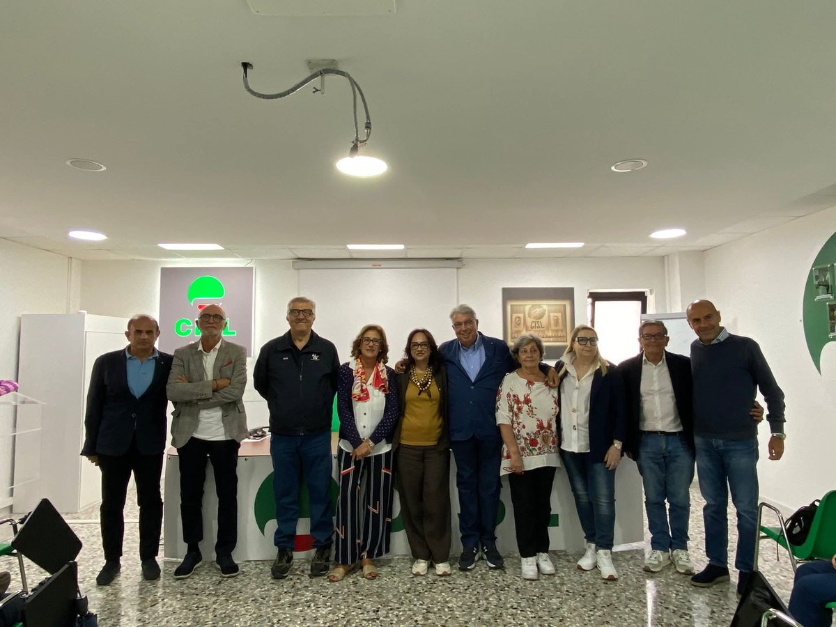 AnteasB's tweet photo. Gianni Ricciato e Sara delle Noci sono stati eletti rispettivamente Presidente e Vice Presidente  della Anteas BARI al termine dell'Assemblea dei Soci.

Auguriamo a loro e al direttivo un lavoro ricco di soddisfazioni e risultati!
@anteasnazionale @cisl_bari https://t.co/LrvrunyMdK