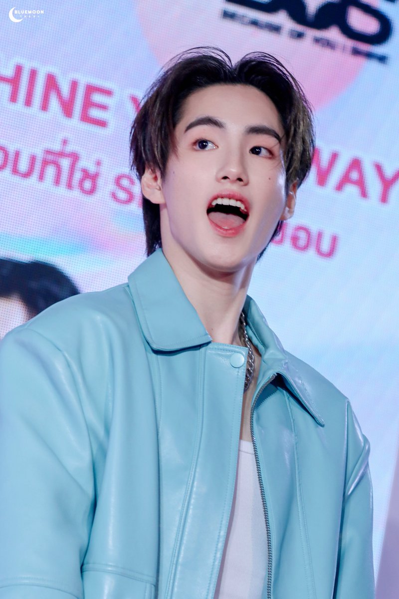 หม่ามี๊จาเอาอาไยค้าบบบบ

#EversensexBUS
#PHUTATCHAI