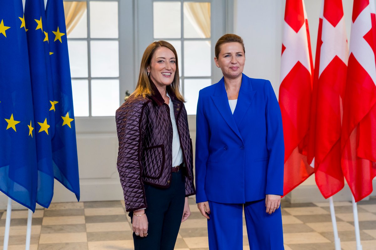 EP_President's tweet image. Touchdown in Copenhagen! 🇪🇺🇩🇰

Thank you Prime Minister Mette Frederiksen for hosting us at the beautiful Danish capital over the next two days.

I look forward to constructive discussions, working together to keep Europe safe and secure.

#EUCO #EPC