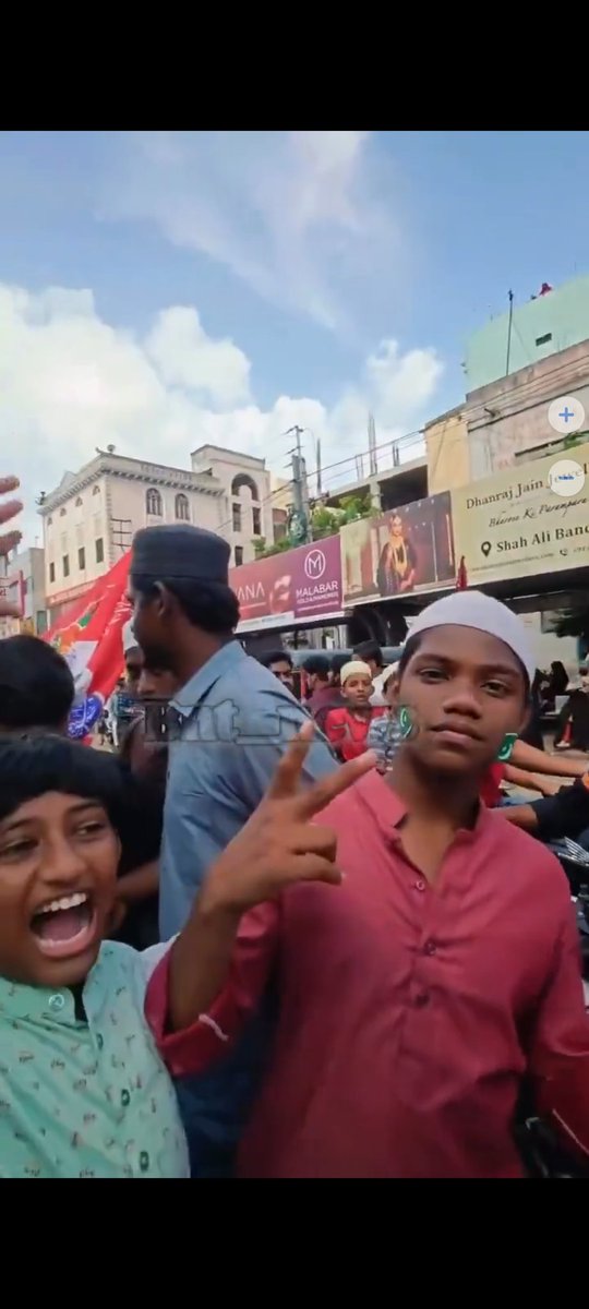 Hum mullo ka life set hai 
Hum sc st obc sab me hai 😚
Bismillah aye Rehman e Rahim