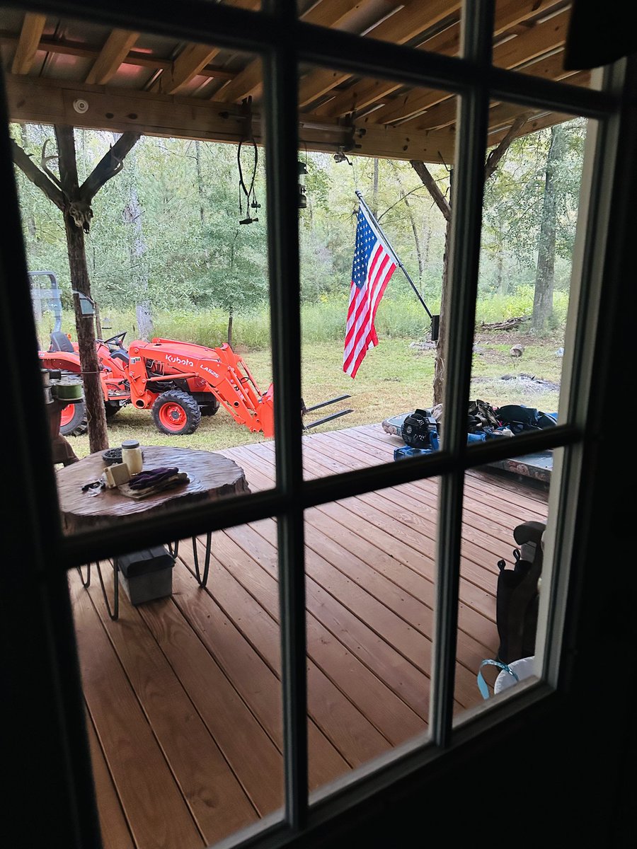 Good morning from South Carolina 🇺🇸☕️🍳
Time to move on into Fall🍂😊🍁
It’s Wednesday October 1🙋‍♂️