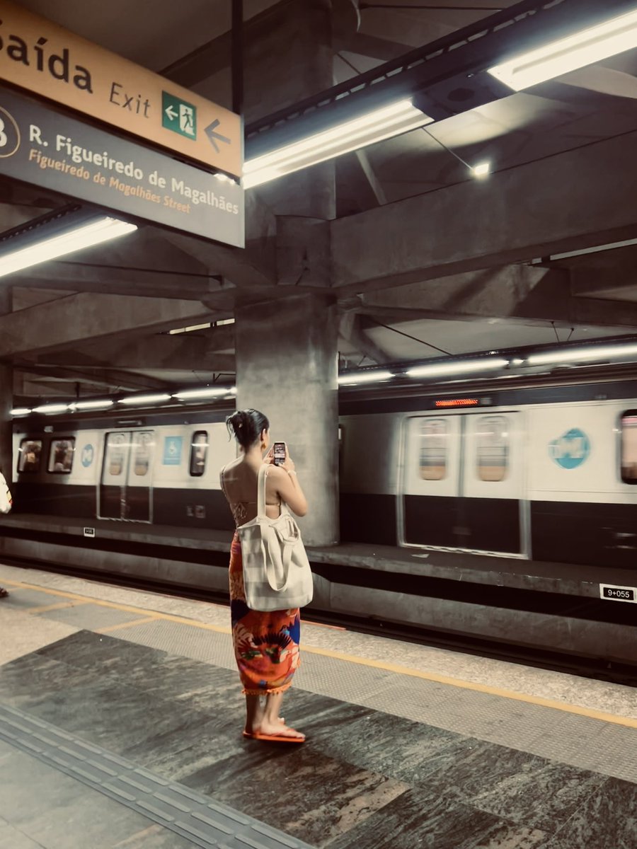 ___laga's tweet photo. 🇧🇷🚇🖤 https://t.co/6Ou8rcwtgn
