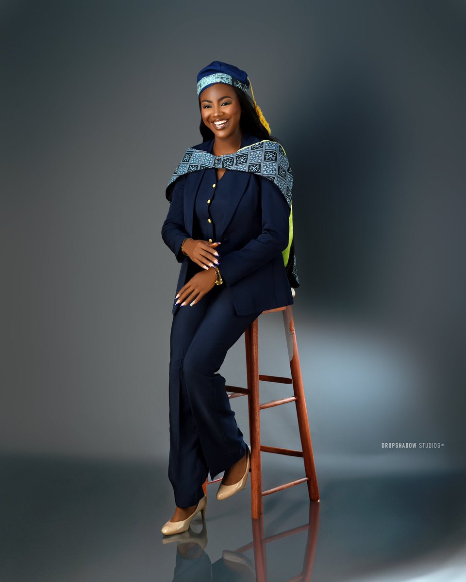 bakare_olanike's tweet photo. NYSC has been a roller coaster but we do not give up over here 😤
I am currently searching for a PPA in Ibadan.
✨Brief Description of Educational background and Skills✨
✨ I graduated from the University with a first class honors in Agricultural Economics and Farm  Management https://t.co/vzL2BIHlY5