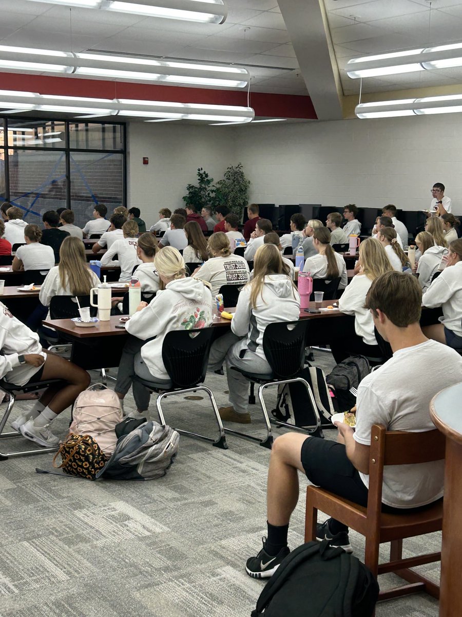 Thank you to Pastor Leslie Krieg for sharing with the @nbfca this morning about the armor of God!  Also for her congregation that provided breakfast for our students today.