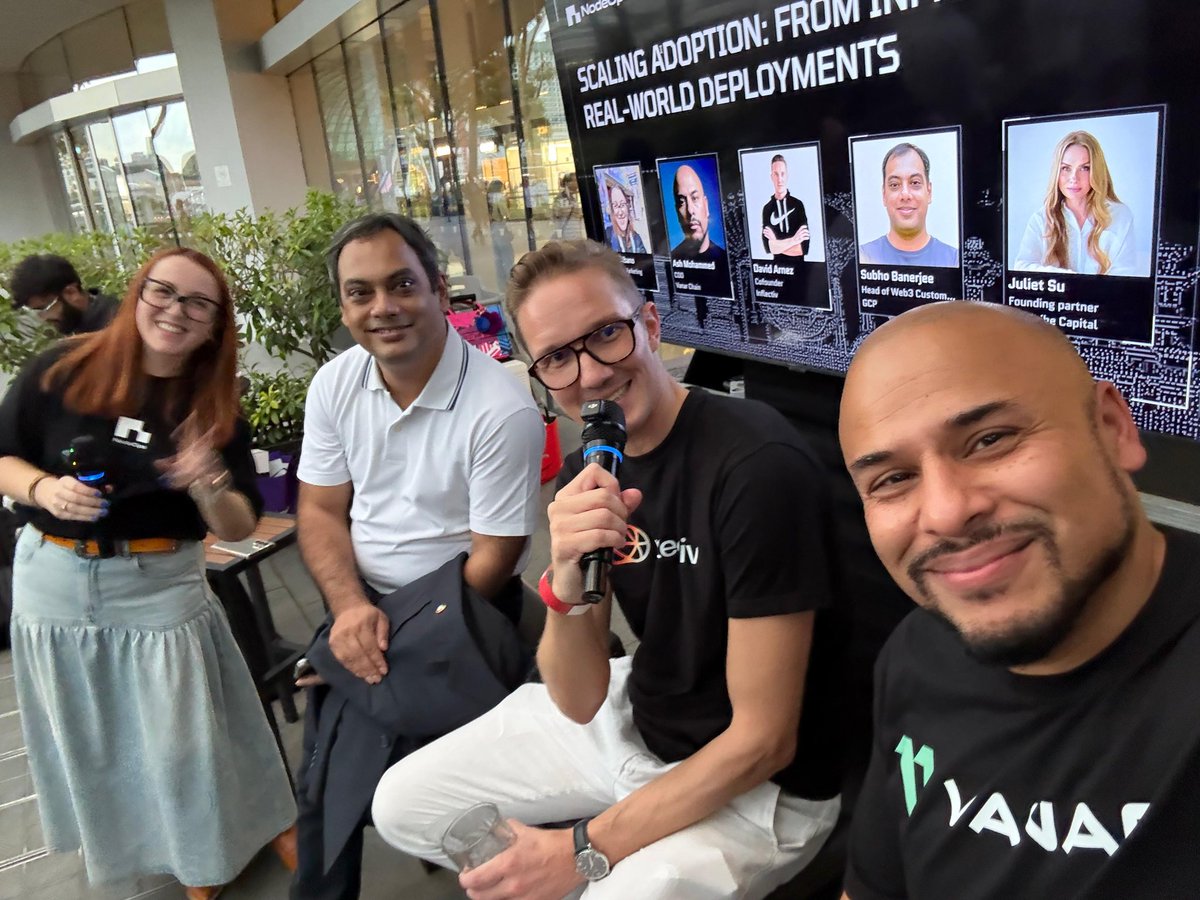 Vanarchain's tweet image. Big day at @token2049 ⚡

Our COO @AshVanar joins Subho Banerjee (@googlecloud) &amp;amp; David (@inflectivAI) on stage to share how Vanar’s 5-layer stack is powering the agent economy.

$VANRY #myNeutron