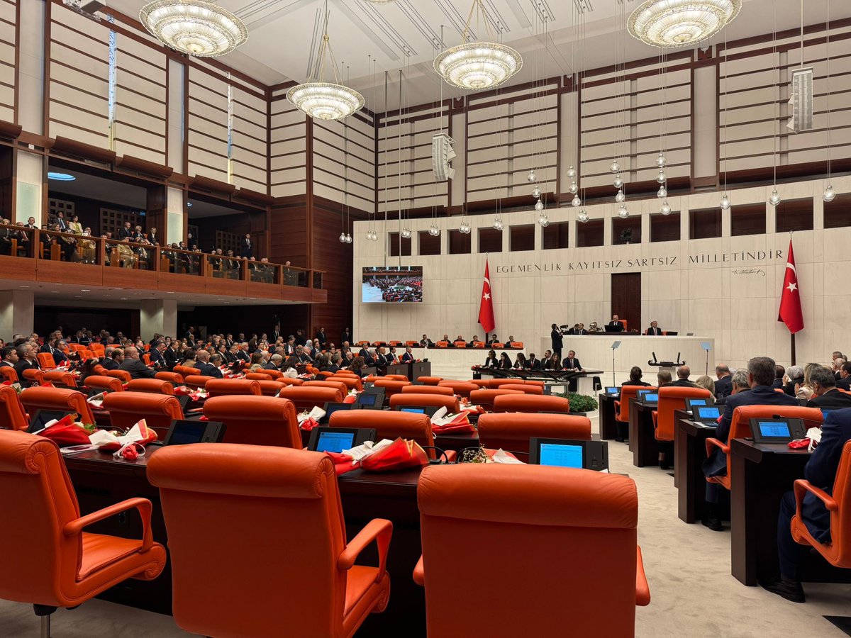 Gazi Meclisimizin 28. Dönem 4. Yasama Yılının Açılış programı törenine katılım sağladık.
Yeni yasama yılının ülkemiz ve milletimiz için hayırlı sonuçlar getirmesini yürekten temenni ediyorum.