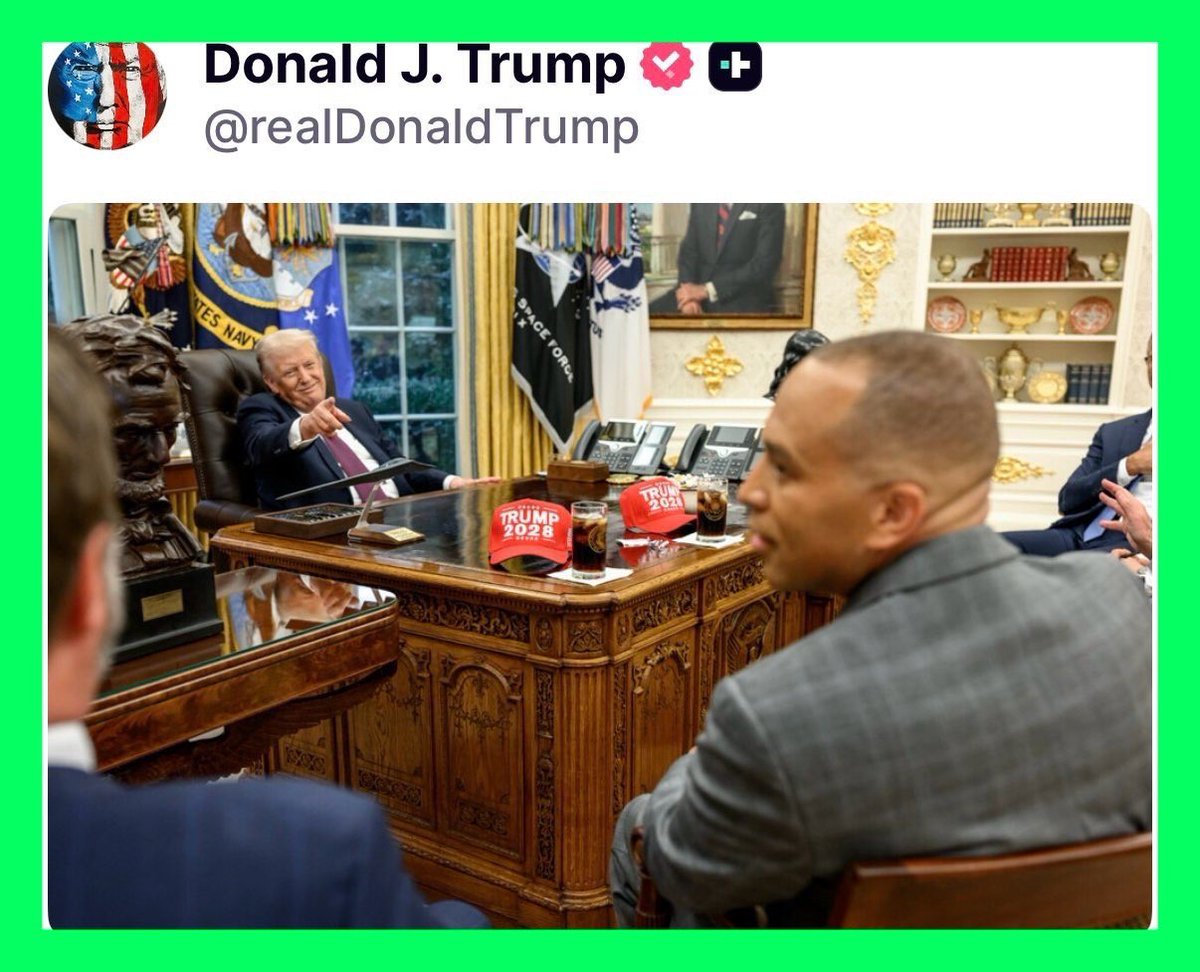 WenMaMa2's tweet image. .🚨 #T4GAGAt  #A10015 🚨
🔥🔥🔥🔥💥💥💥💥🔥🔥🔥🔥
✅ 
#TrumpWon #Trump #MAGA
#TrumpTrumpsDemocrats 
#TrumpIsAlwaysRight 
#TrumpWonAgain 
#SchumerShutdown Bad4Democrats!

✅@realDonaldTrump @TeamTrump 
@PressSec @JDVance @StephenM @JesseBWatters @JackPosobiec @DonaldJTrumpJr