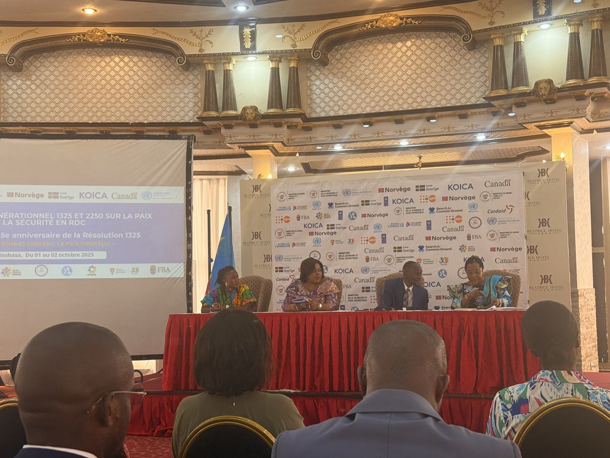 Just_FutureDRC's tweet photo. “On ne peut négliger aucune partie prenante pour la paix. En cherchant la paix, cette dernière ne peut jamais se construire par la guerre” dixit Mme @FMwangilwa 
#dialogueIntergénérationnel
#FemmePaixSecurité
#JeunesPaixSecurité https://t.co/1ermvvfX0R