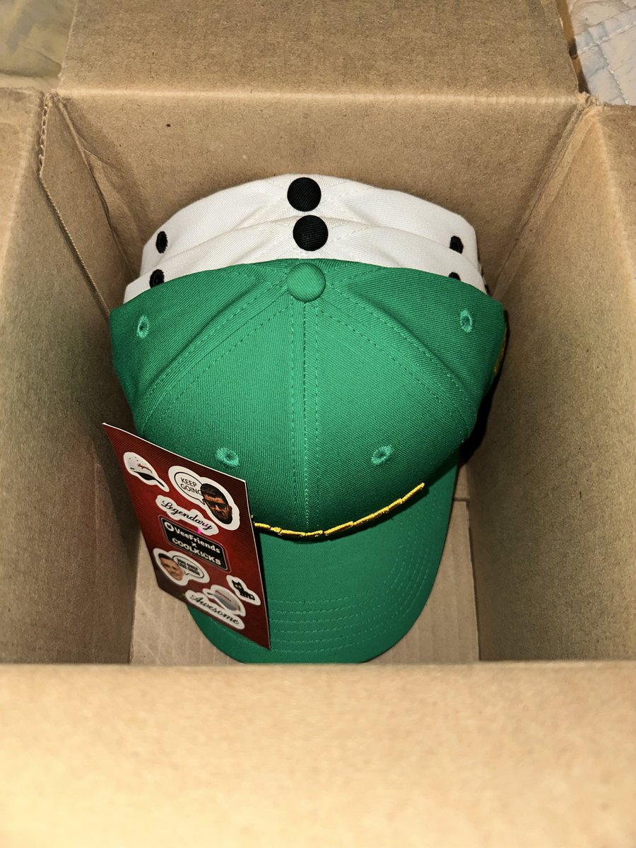 Look what came in!🔥🔥🔥💚 🙏<a href="/veefriends/">VeeFriends</a> <a href="/garyvee/">Gary Vaynerchuk</a> <a href="/Coolkicksla/">Cool Kicks LA</a>