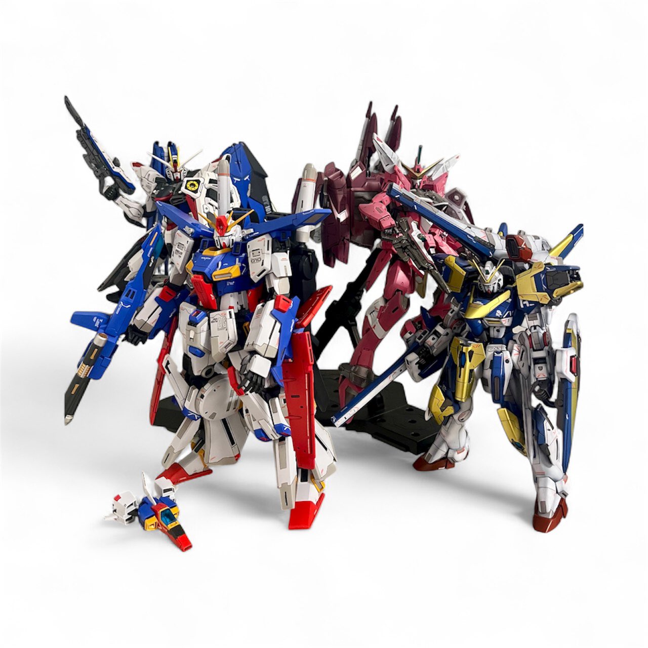 ガンダムが好き様 Amazon.co.jp: TAMASHII NATIONS GUNDAM FIX FIGURATION #0024 Z