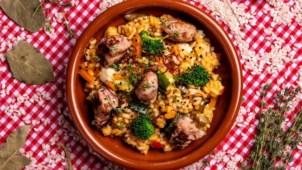 #LaXeflaLH 🍲
Els plats d'El Brot:

LA XEFLA L'H
🥘 Arròs · Botifarra · Verdures Parc Agrari

PLAT DE LA CASA
🌮 Tacos del Brot, de vedella eco 

🥘 La Xefla L'H
🗓️ 4 d'octubre d'11 a 23h
📍 La Farga de L'Hospitalet