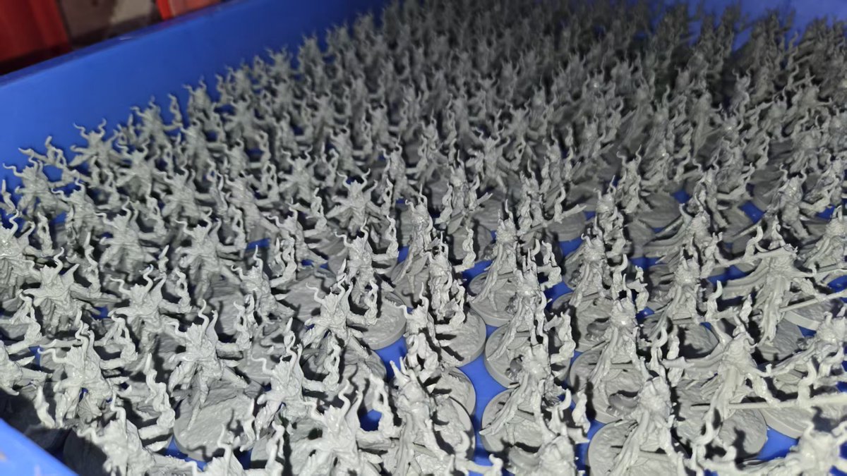FLGTV's tweet photo. Here w gooooo!!!! Blood Throne production well under way, can't wait to see it in reality!
#bloodthronegame #boardgames #KickstarterBoardGames https://t.co/DQfoOFX5ad