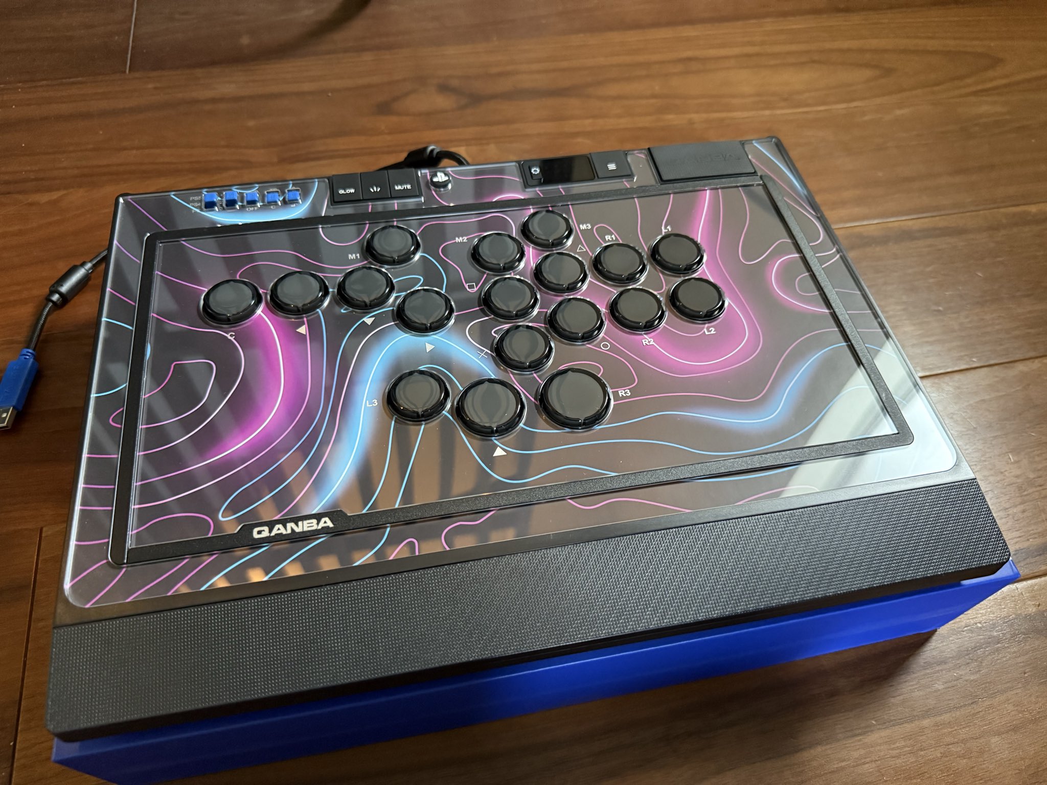 ジ*シ様 Qanba Sapphire Arcade Controller Sapphire
