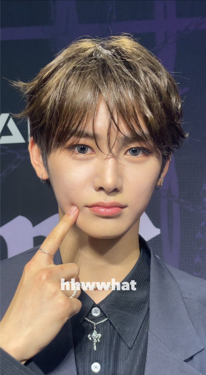 アンシンくんの、 口角がデフォでキュっと上がってるのが とてつもなく