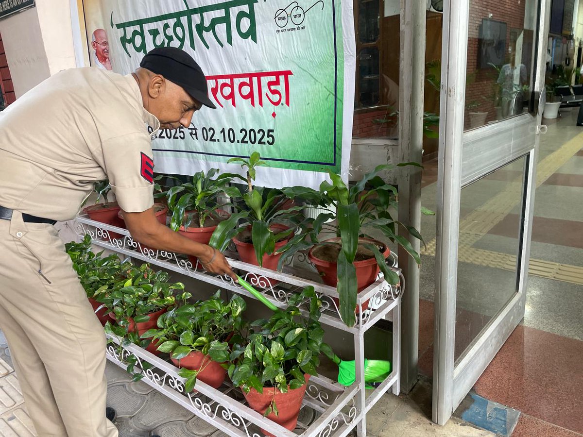 Under Swachhta Hi Sewa 2025 campaign of CBIC being observed from 17.09.2025 to 02.10.2025 with the theme ‘Swachhotsav’, staff of CGST Chandigarh undertook cleanliness of common area on 30.09.2025
<a href="/cgstchdzone/">CGST Chandigarh Zone</a>
<a href="/cbic_india/">CBIC</a>