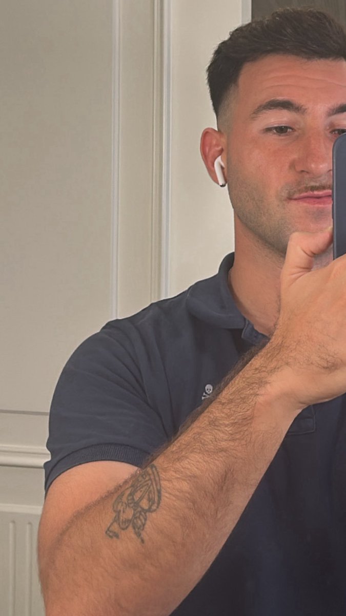 Deadmaud tweet media