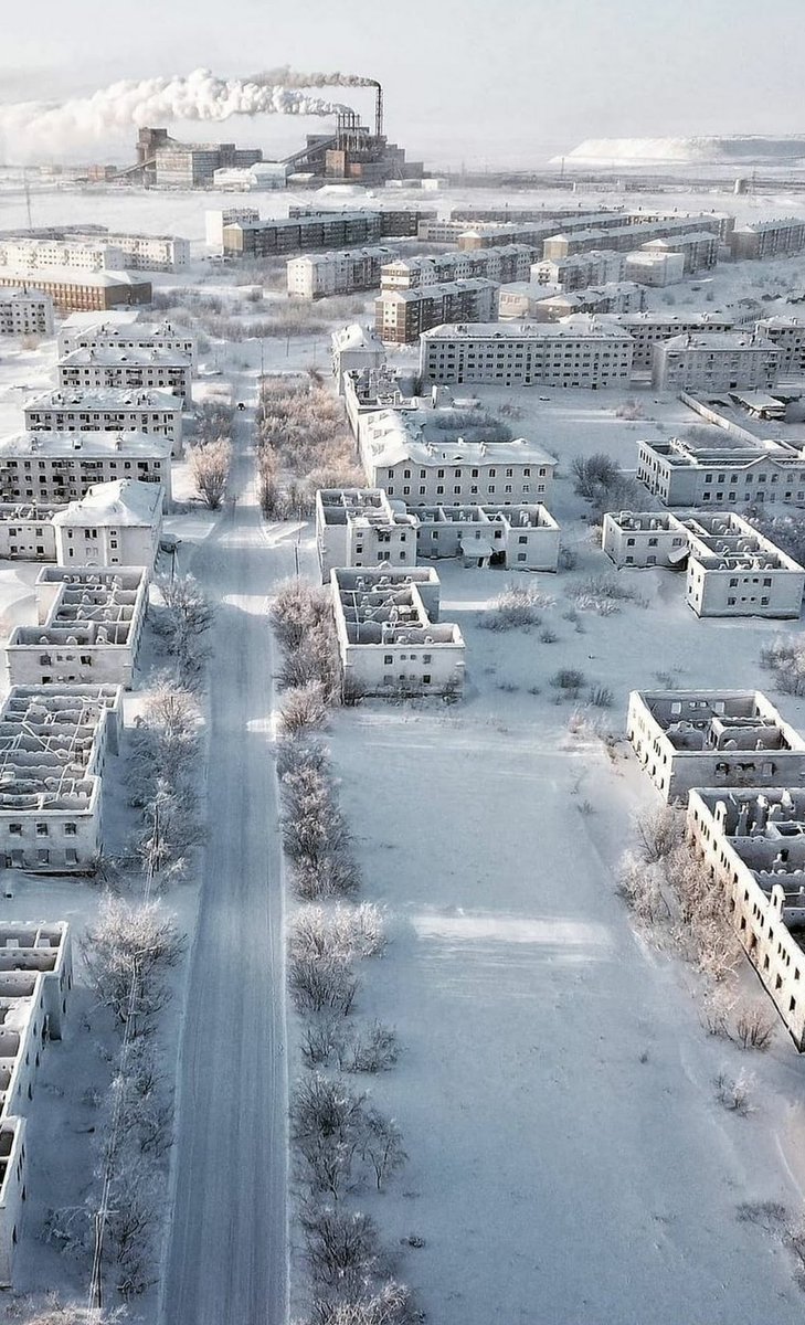 visegrad24's tweet photo. Finland lies at the same latitude as Russian Vorkuta, yet it looks like a modern city, and in winter it resembles a fairy tale.

Meanwhile, Vorkuta looks like an abandoned GULAG, which, in fact, it essentially is.

Russia cannot turn Vorkuta into Finland, but desperately wants to turn Finland into Vorkuta.
