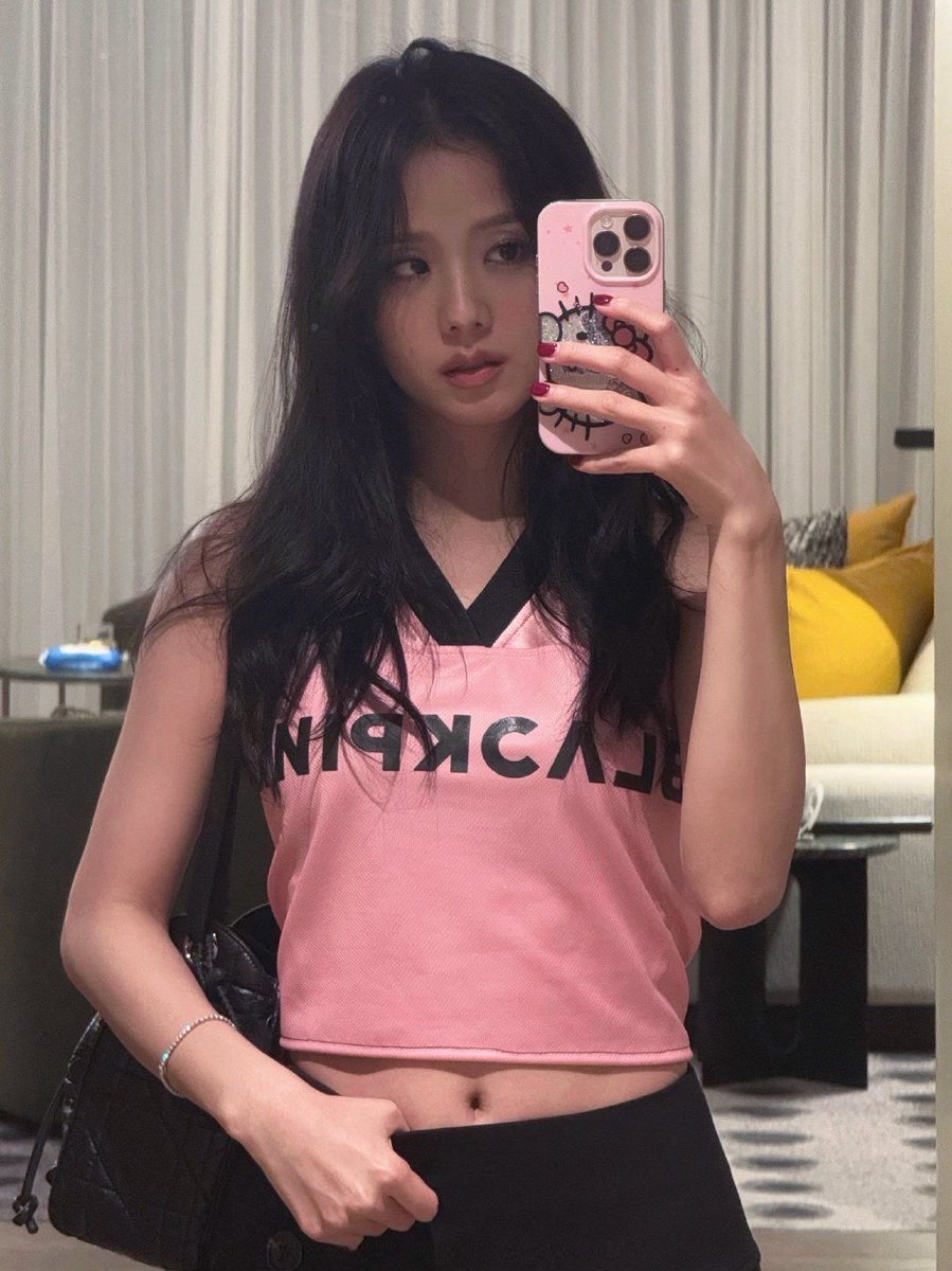 𝐂𝐚𝐭𝐡𝐞𝐥𝐢𝐚. tweet media