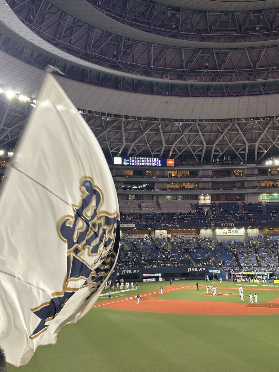 オリほー👏👏👏👏👏👏👏👏👏👏
14安打10得点！
強い打線のオリちゃん！

明日も勝って締めくくろう💪